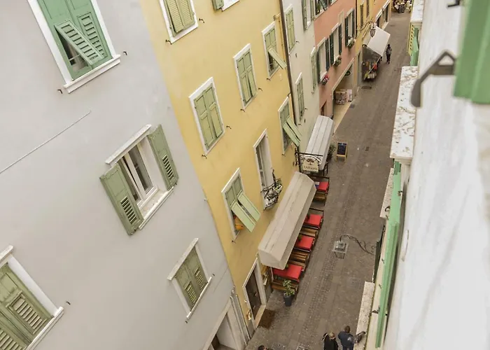 Ferienwohnung 1Dest - Family Retreat Riva del Garda